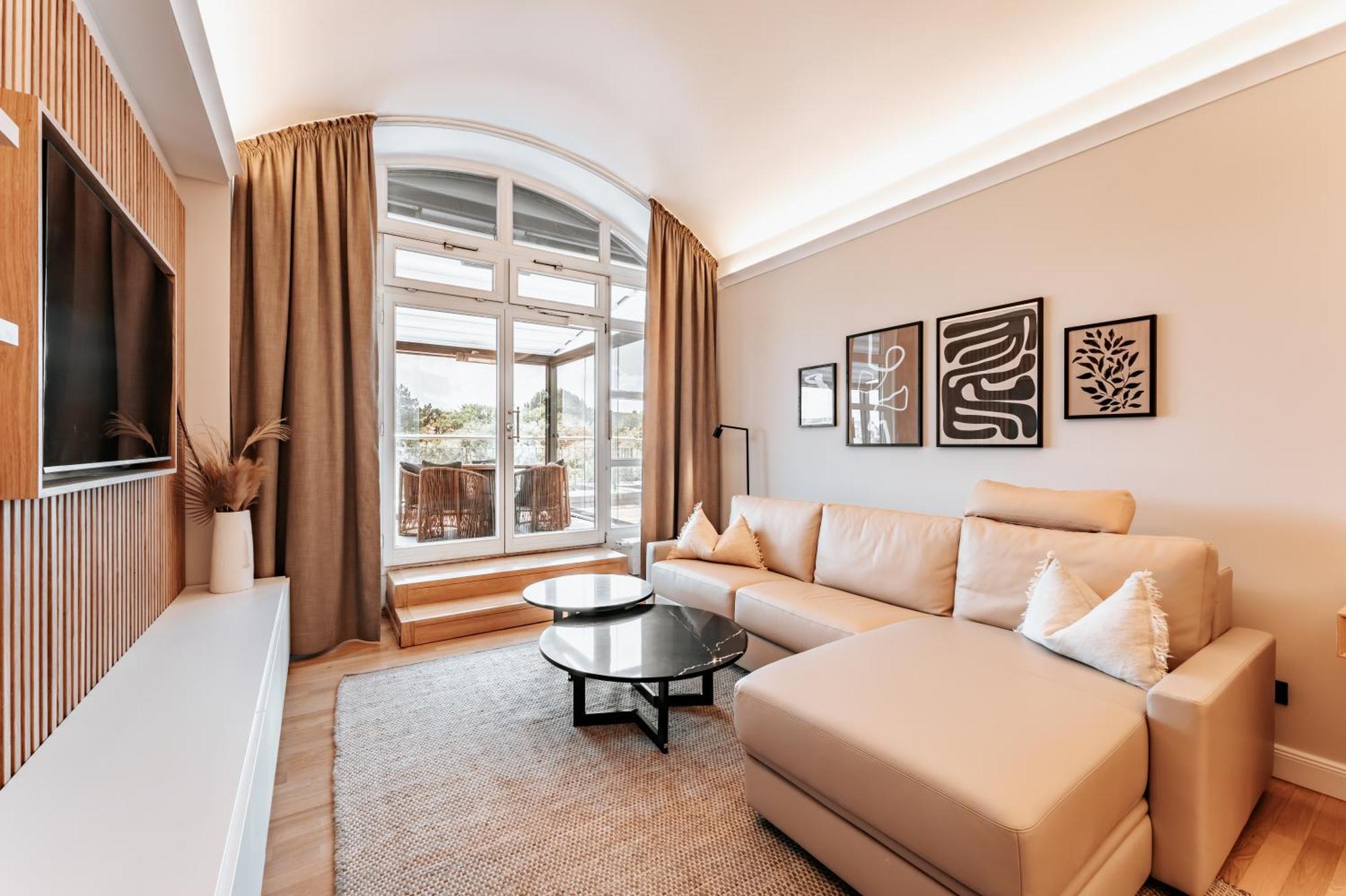 Strandhotel Kurhaus 4*